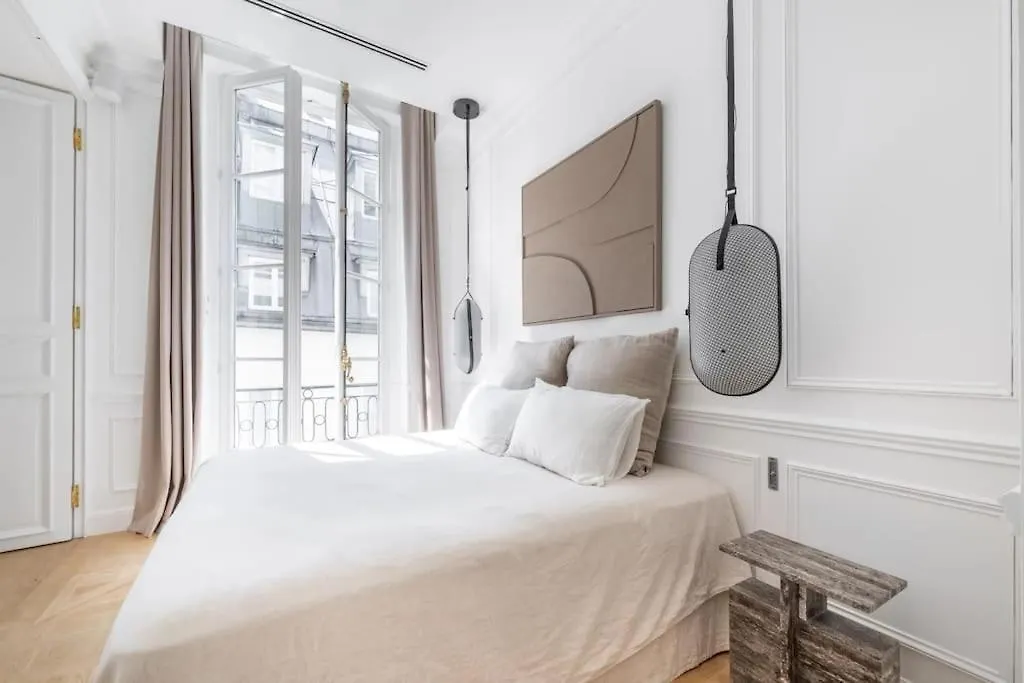 De Luxe Marais Apartment