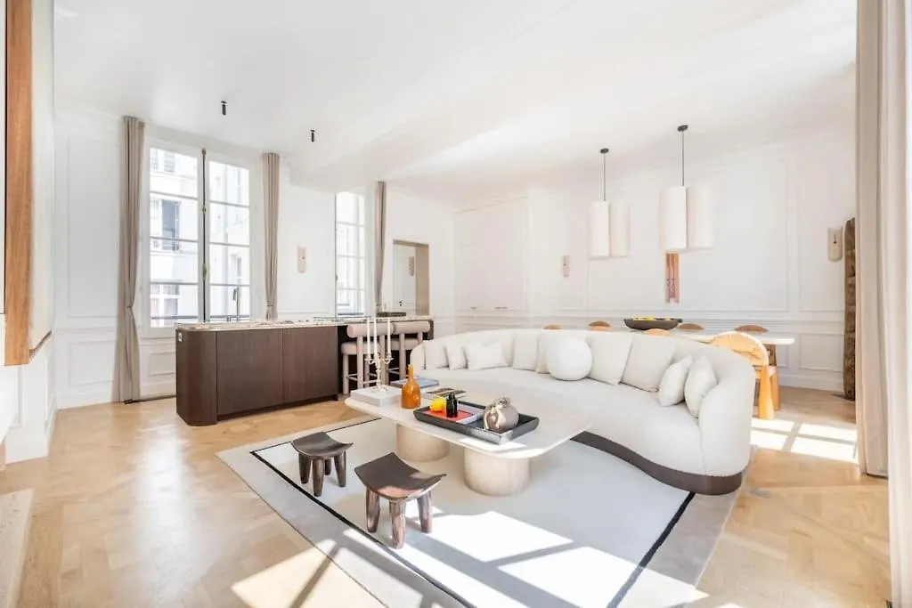 De Luxe Marais Apartment *